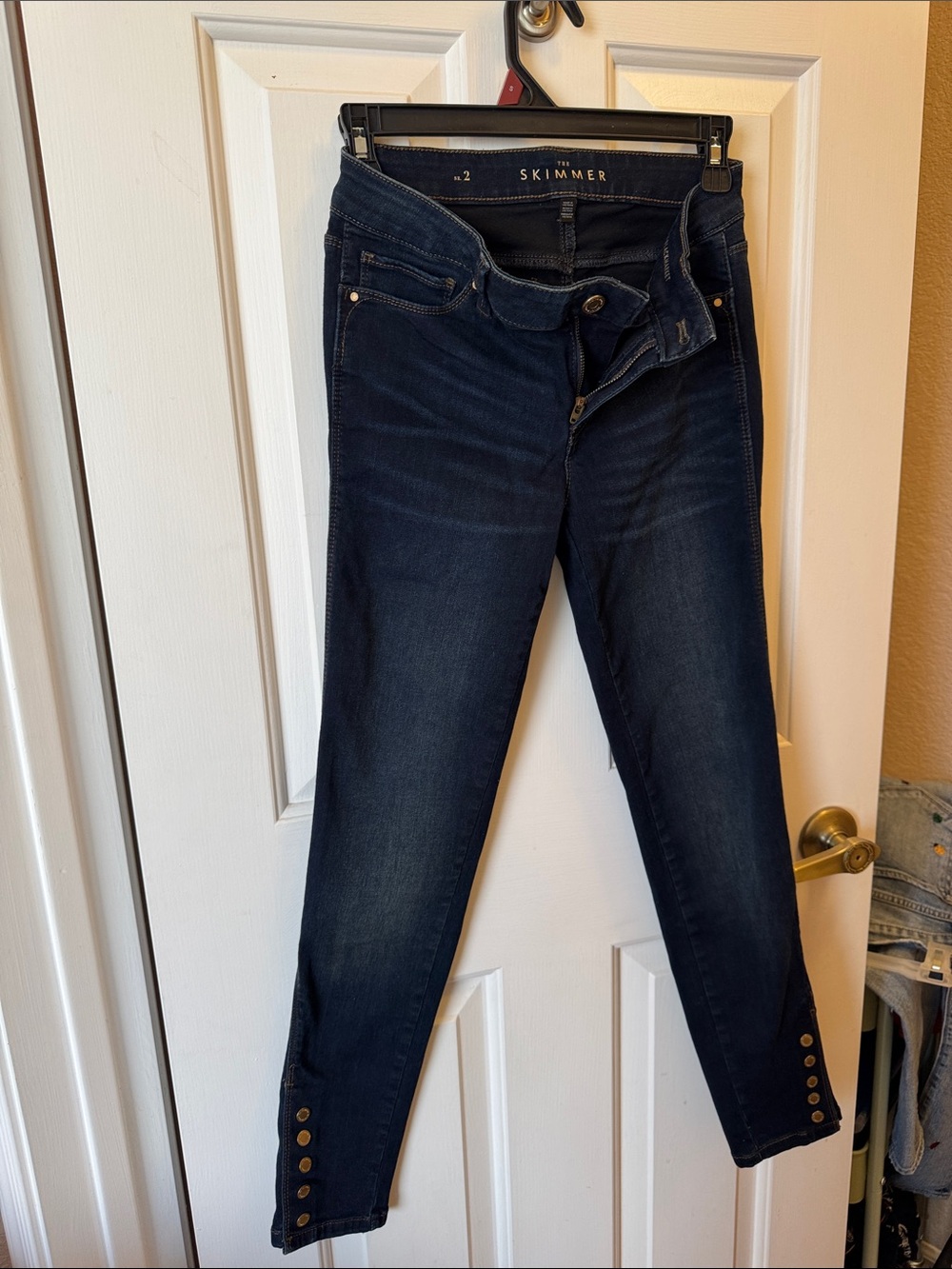 Women’s Dark Blue Skinny Jeans White House Black Market Skimmers NWOT